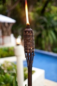 slider-tiki-candle