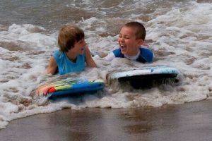 2boysboogieboarding2s